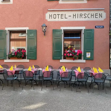 & Zum Hirschen Staufen-en-Brisgau