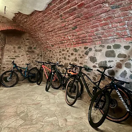 Ξενοδοχείο Zum Hirschen 2*