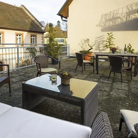 & Zum Hirschen Hotel