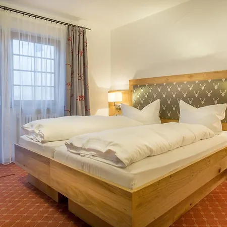 Hotel & Zum Hirschen